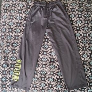 Puma sweat pants size medium. Joggers